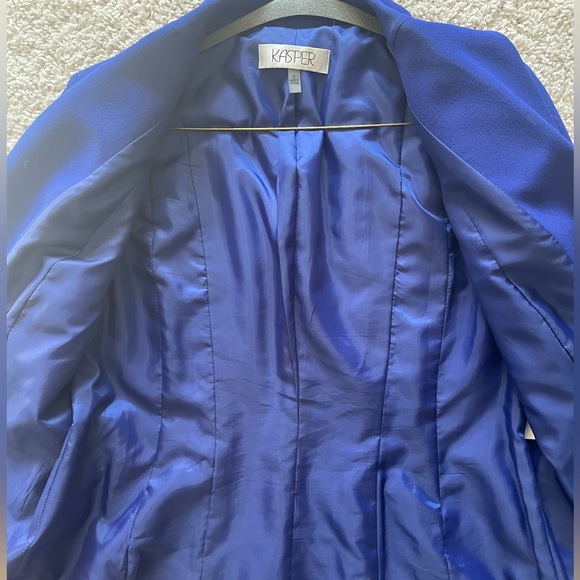 Blazer! - Picture 3 of 4